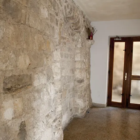 Guest house Mk Luxury Rooms 4*