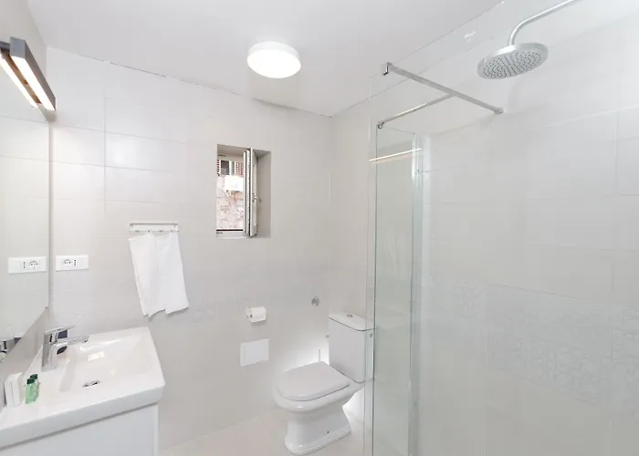 Mk Luxury 4* ספליט